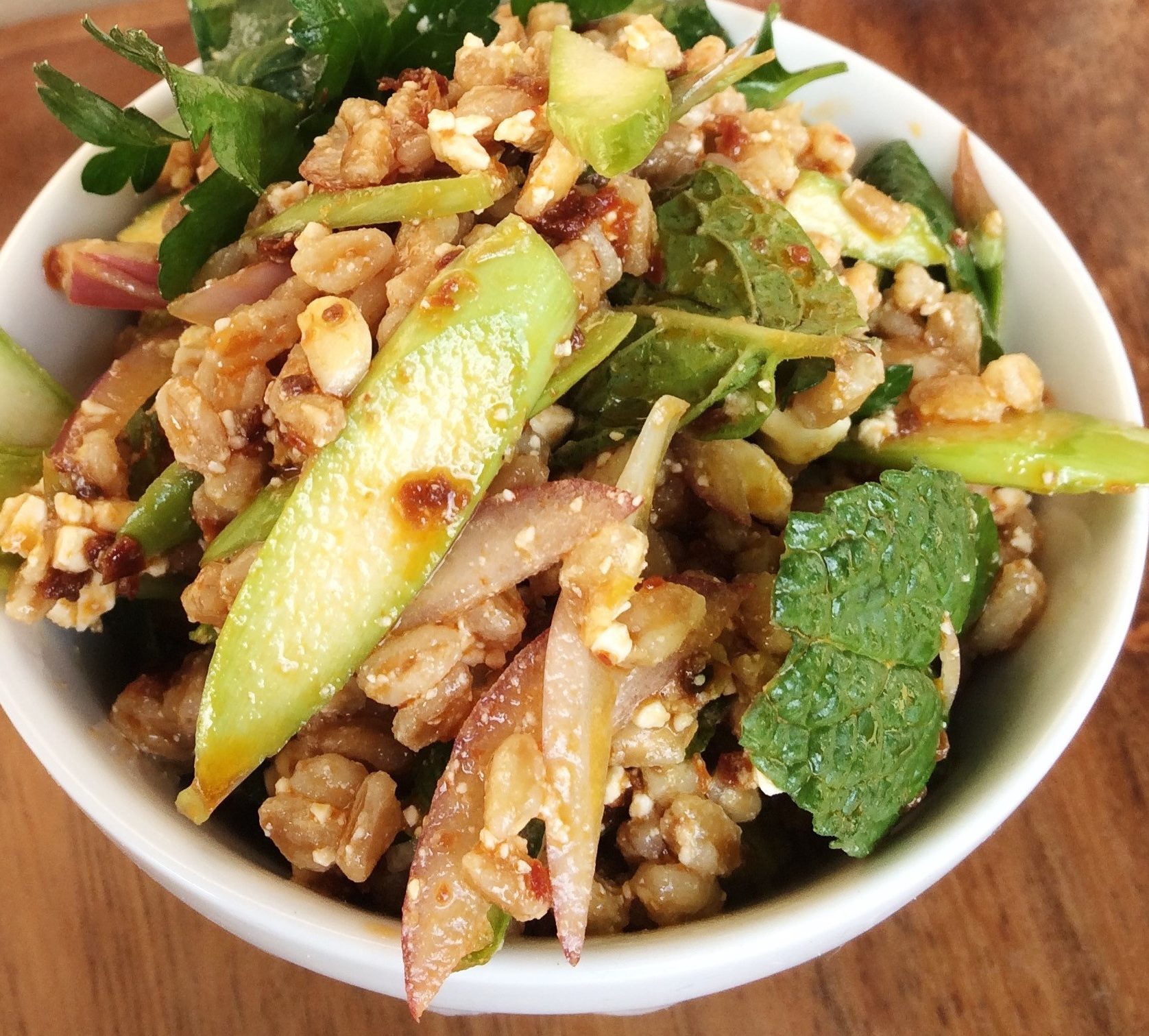 Asparagus Farro Salad with Harissa Vinaigrette Recipe