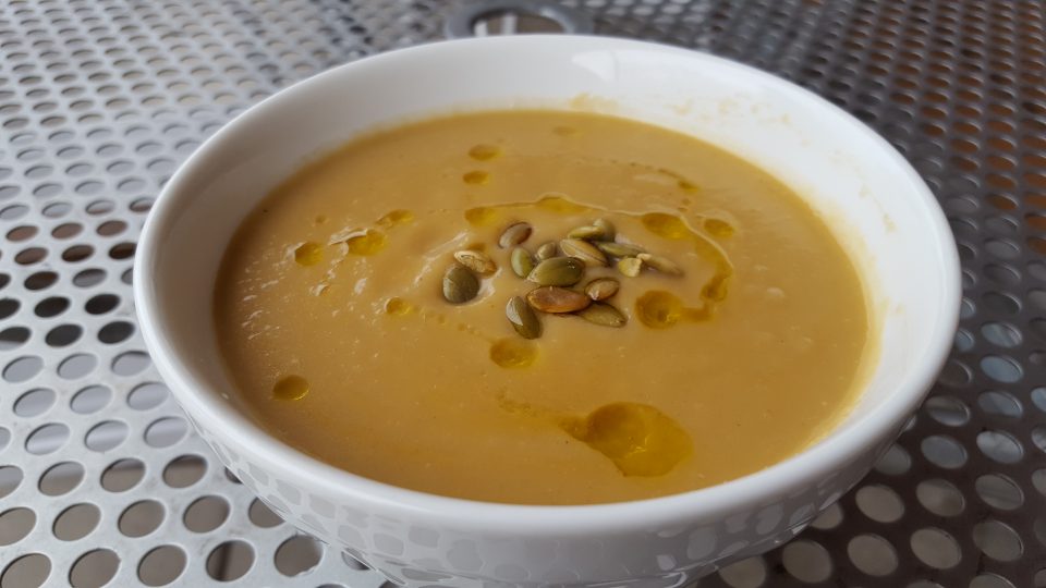 Sunchoke Soup with Pepitas