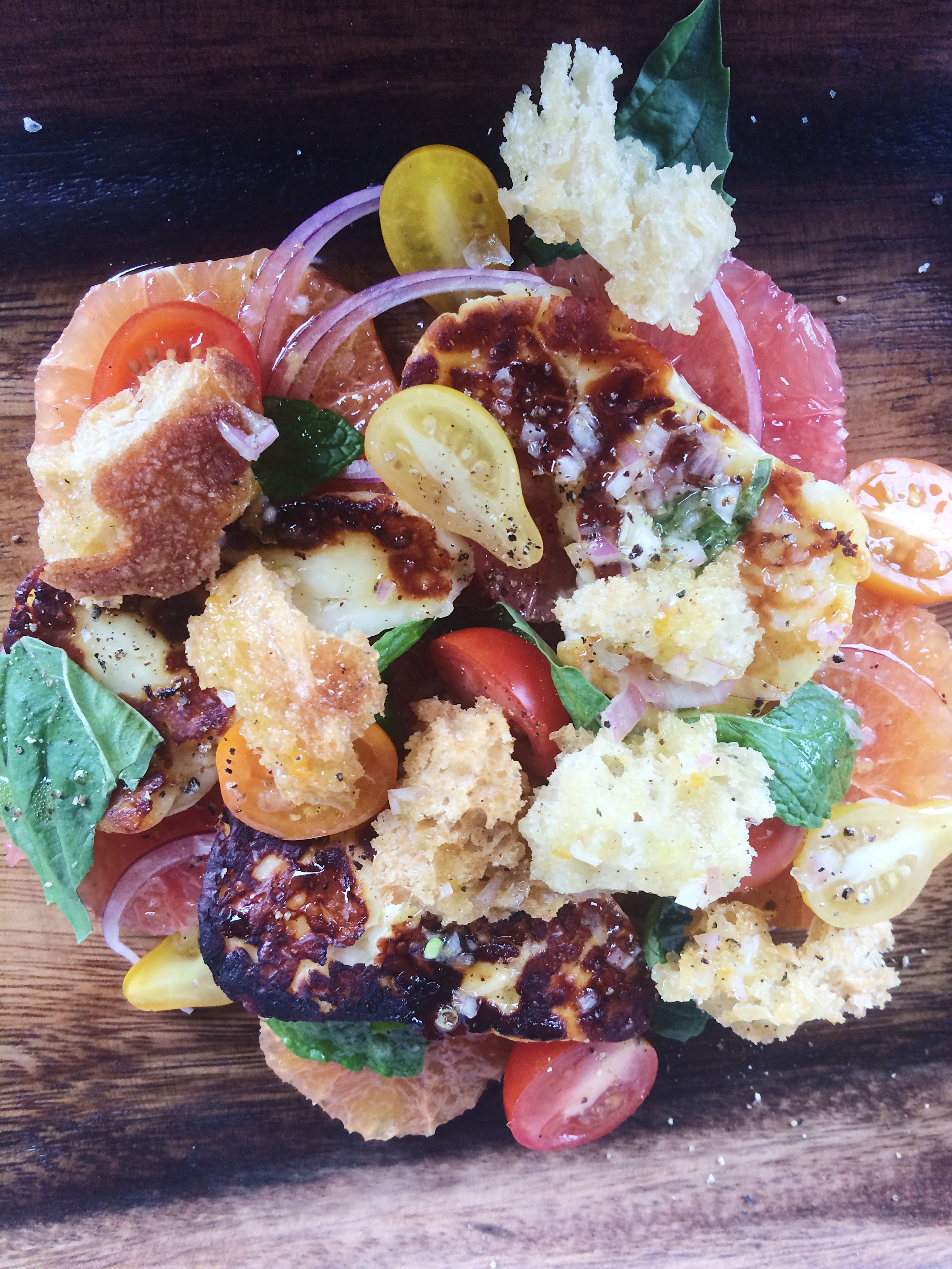 Citrus and Halloumi Salad