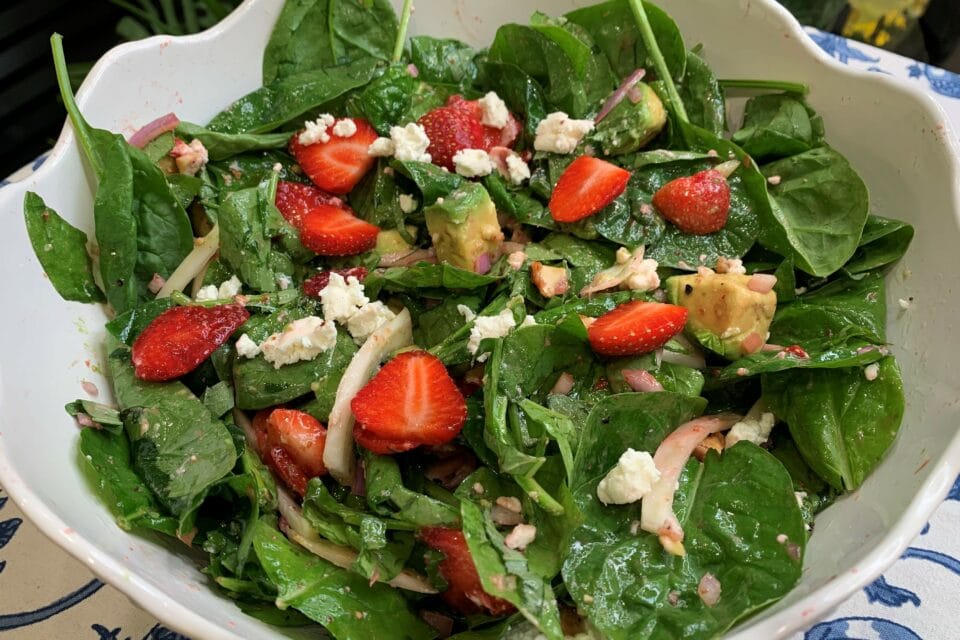 strawberry spinach salad