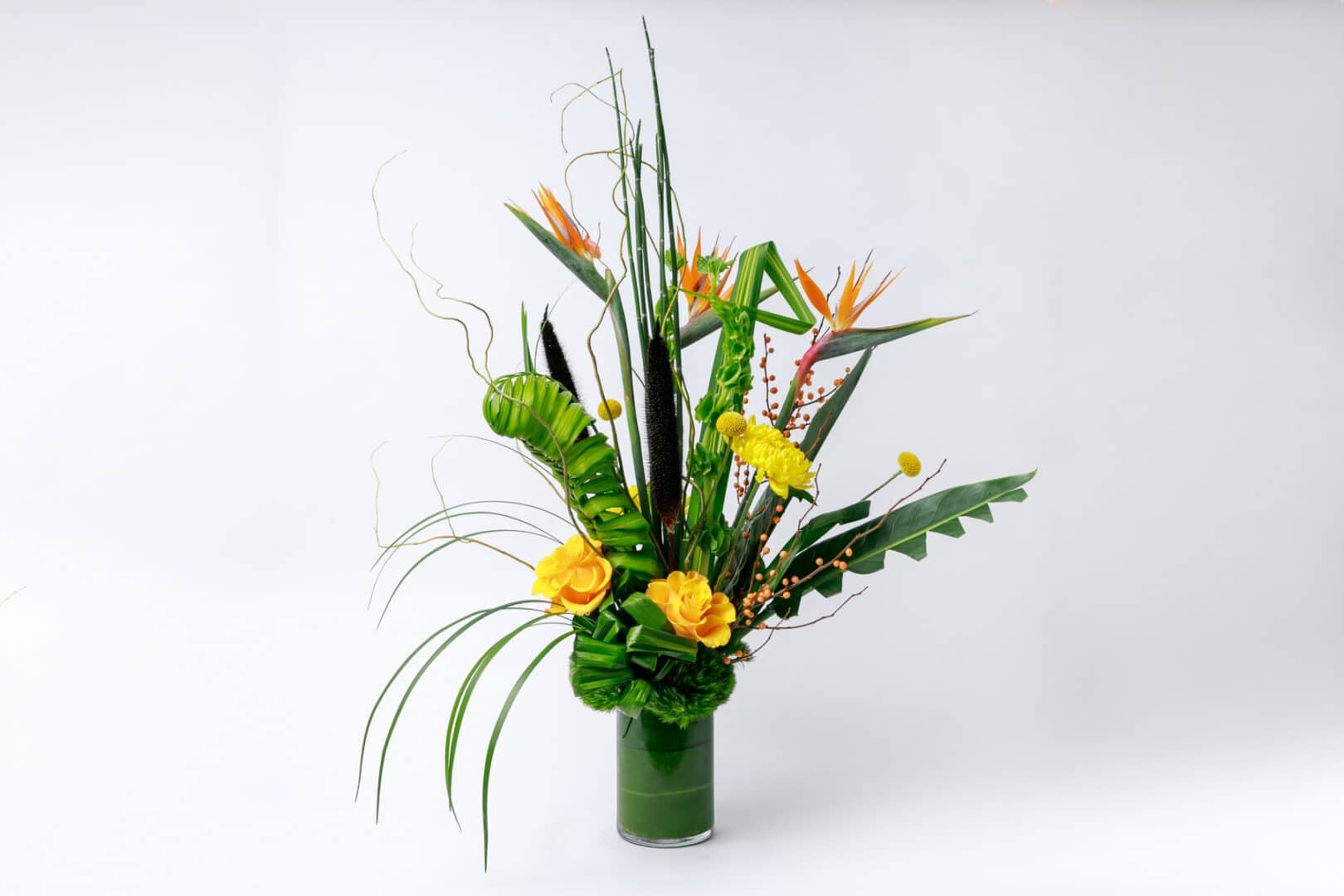 tropical inspired autumn flower arrangement