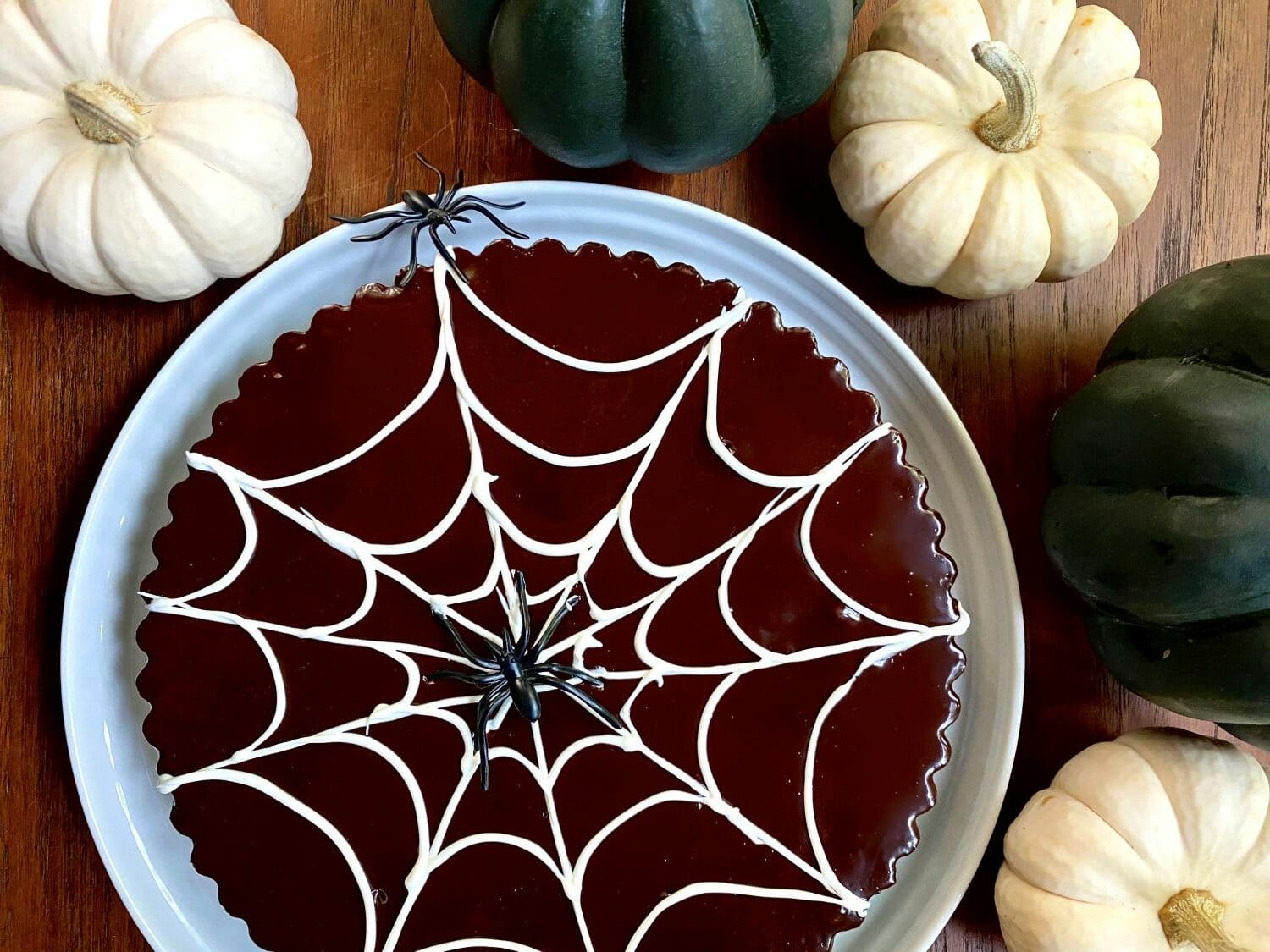 Halloween chocolate tart