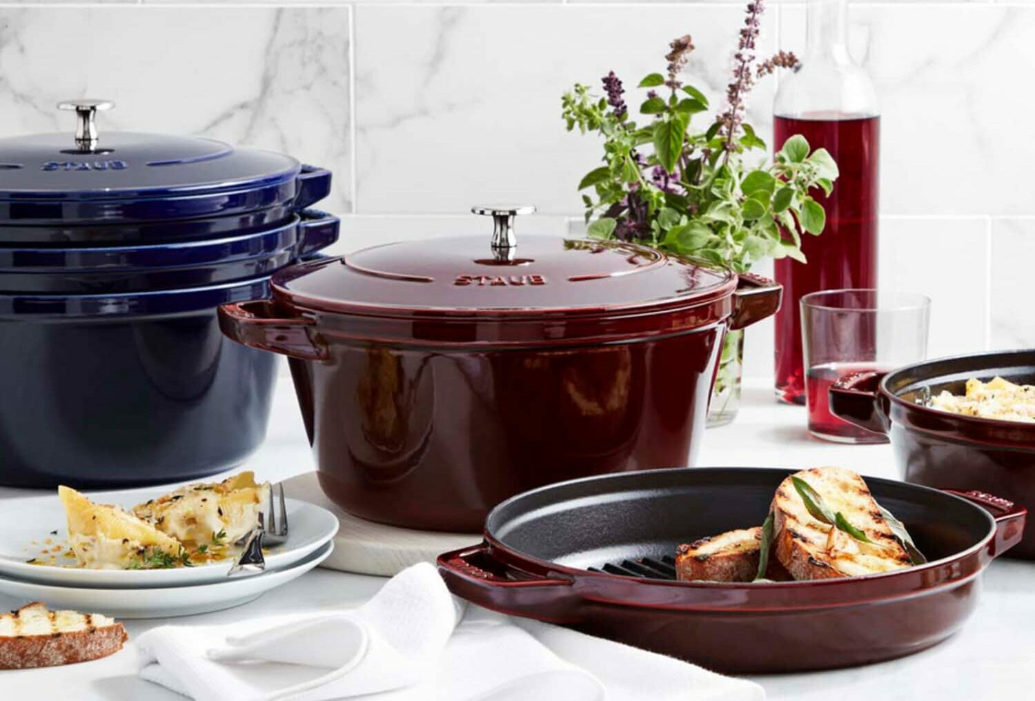 Staub, Cast Iron Cookware & Ceramic Bakeware