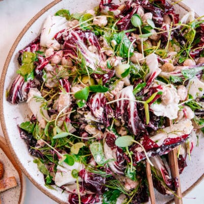 https://www.zupans.com/app/uploads/2023/07/Zupans-Radicchio-and-Tuna-Salad-with-White-Beans-by-NORR-Agency-1-1-400x400.jpg