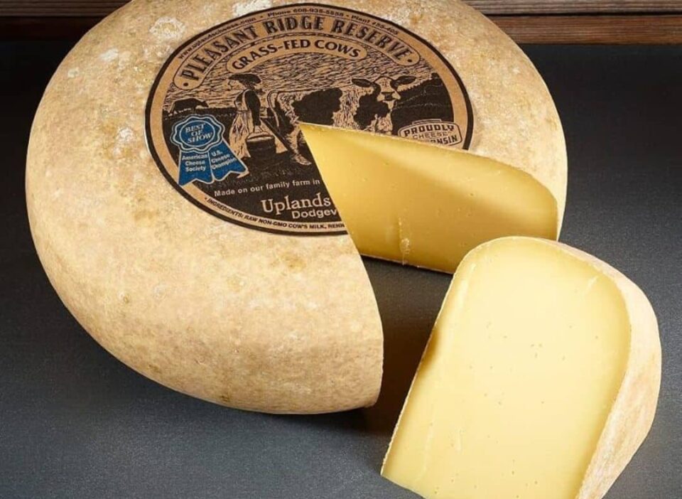 aged pleasant ridge reserve cheese